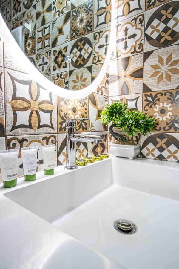 Amazinn Places Casco Viejo Pink Desing And Pool IX Panama City Exteriör bild
